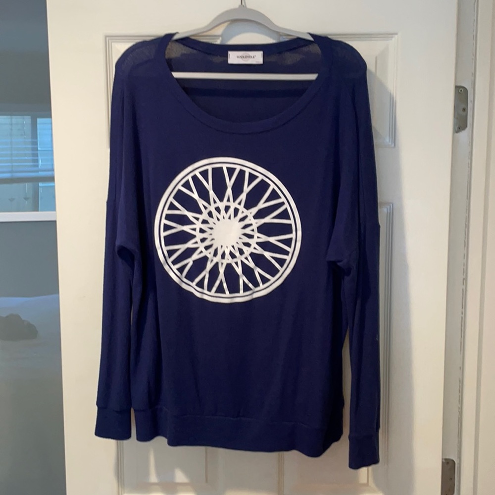Barely worn SOULCYCLE crewneck sweatshirt!